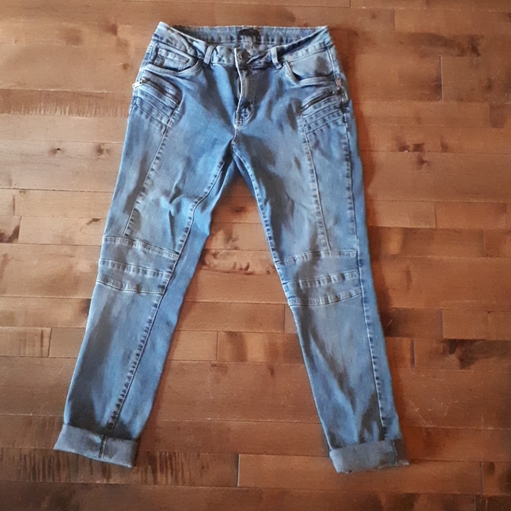 jeans